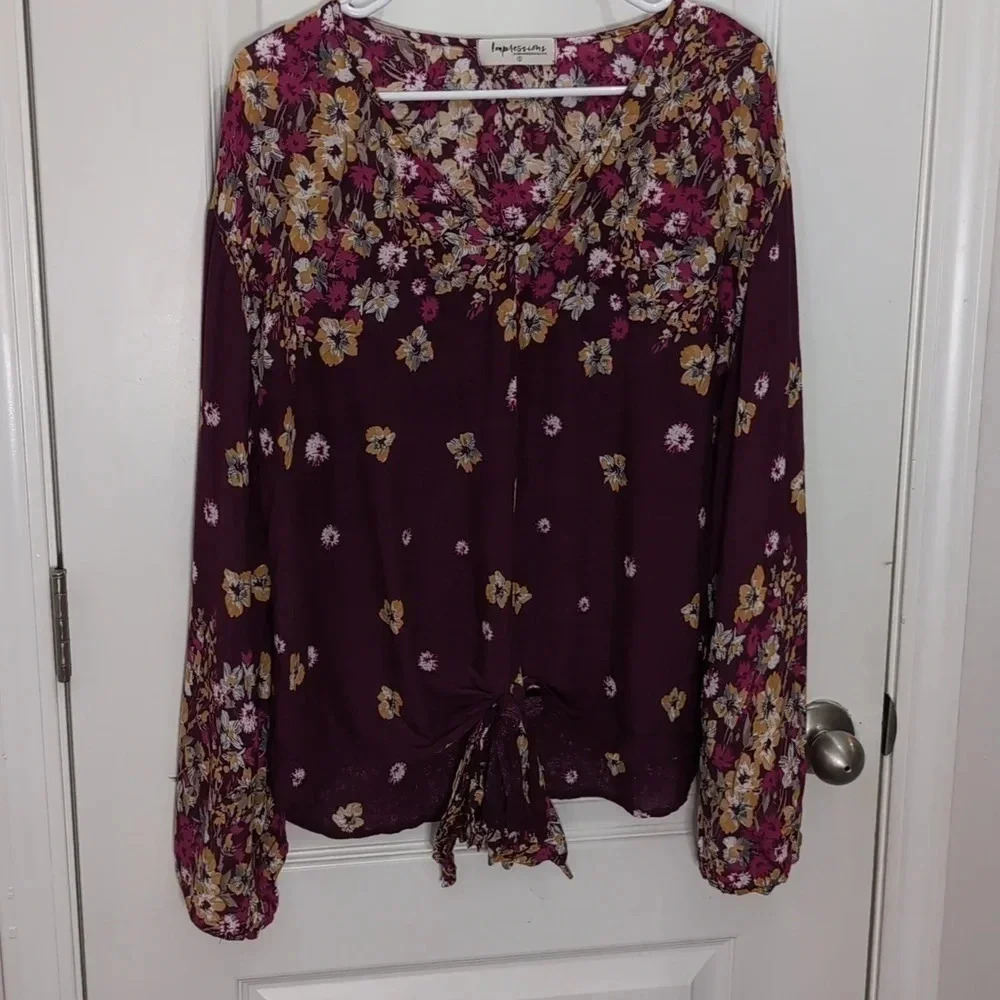 Impressions Women's Floral Blouse